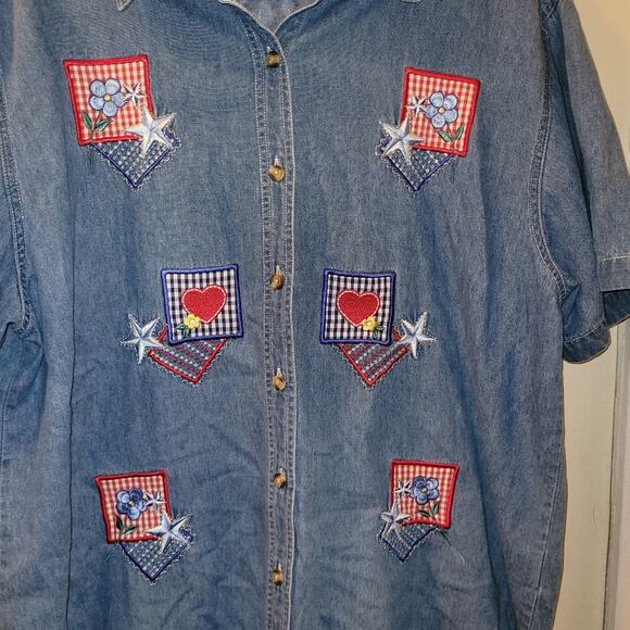 Vintage Denim Patriotic Embroidered Short Sleeve Button Up Shirt M CottageCore - Picture 3 of 6